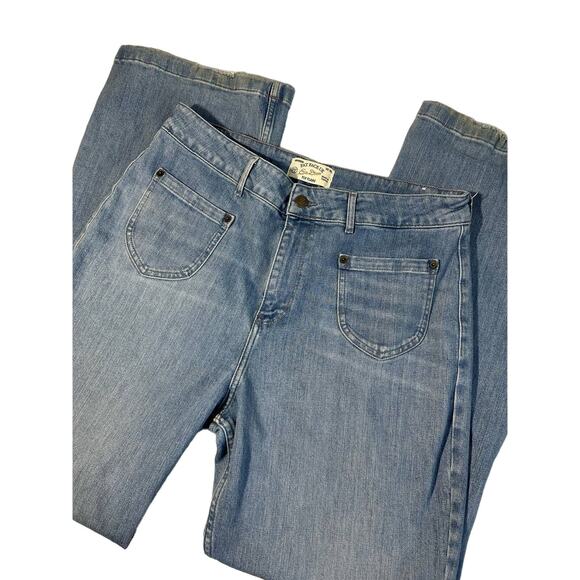 Fat Face UK Light Wash Woman's Jeans Fit Flare Size 16L - Picture 1 of 7